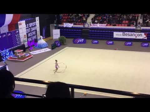 championnat de France:National À 12 13 ans Cassandra Deichelbohrer (ruban)