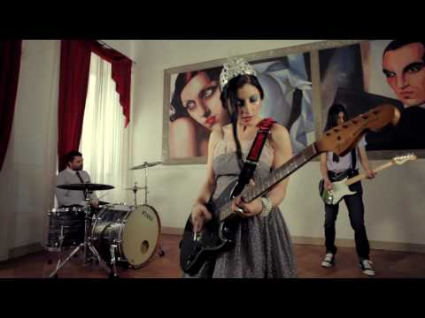 Betty Poison video