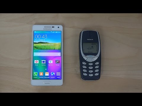 Samsung Galaxy A5 vs. Nokia 3310 - Which Is Faster? (4K)