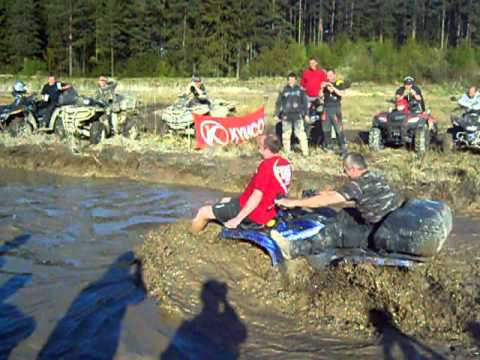 Jak si Luďa umývá nohy..