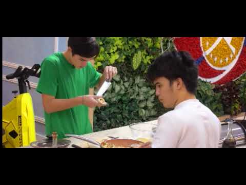 #Pbbconnect | kobie nagpatulong magluto ng lumpia kay Liofer #PBB