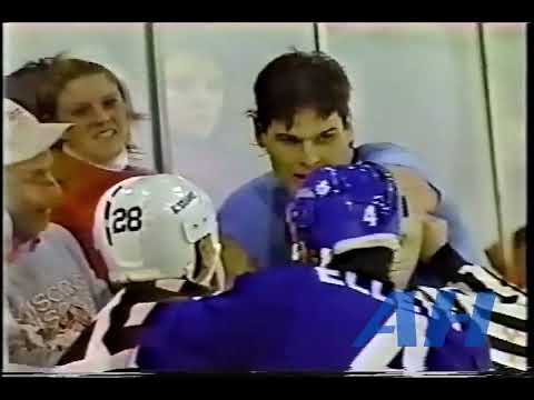 NHL Jan. 16, 1992 Chicago Blackhawks v Toronto Maple Leafs (melee) Steve Smith v Wendel Clark
