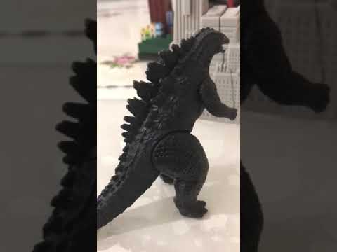 Godzilla vs Ejderha / San Francisco