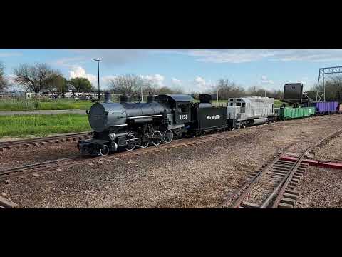 DCCE Sd40-2 MUed with a tom bee e steamer running our ILC5 control system