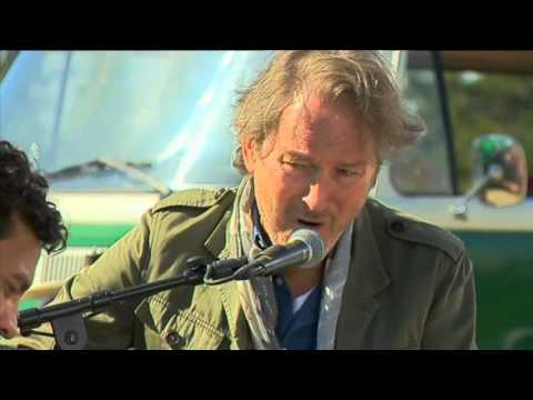 Timbuktu och Tomas Ledin i en duett - Sommaren är kort (TV4)