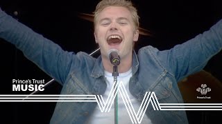 Ronan Keating - Life Is A Rollercoaster (The Prince&#39;s Trust Party In The Park 2000)