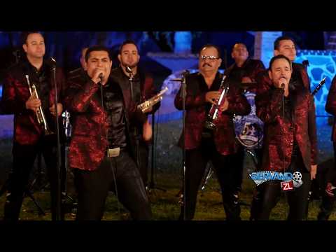 Banda Los Populares Del Llano - Me Llamen Como Me Llamen (En Vivo 2019)