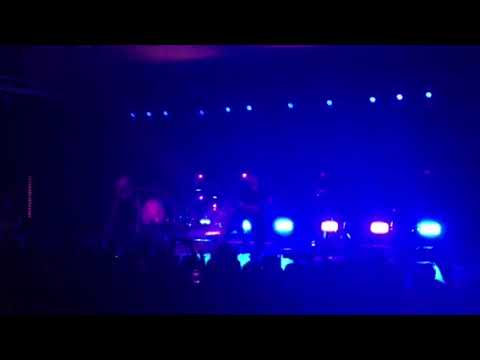 Underoath - “Writing On The Walls” (live 3-26-23)