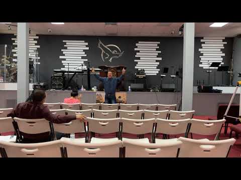 Predicando Evangelista Ray Padilla Viglias de pode