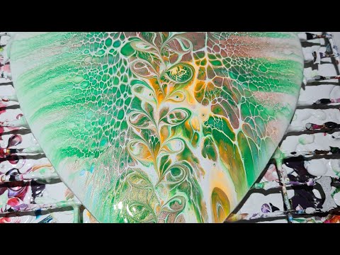 #148 Modified Bloom Swipe on Heart | Acrylic Pouring UK