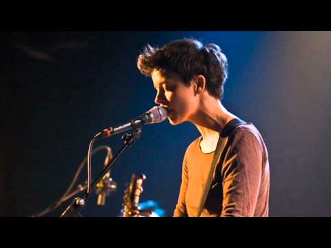 The Scale - Clara Luzia