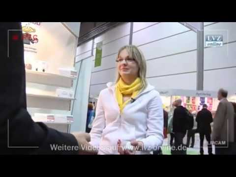 Redakteurin der Leipziger Volkszeitung lernt blitzschnell Jonglieren