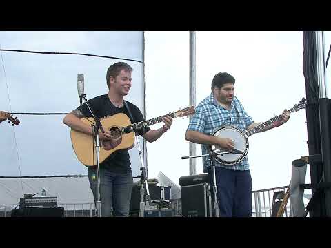 Lonely Heartstring Band w Gabe Hirshfeld and Billy Strings "John Hardy" Grey Fox 2015