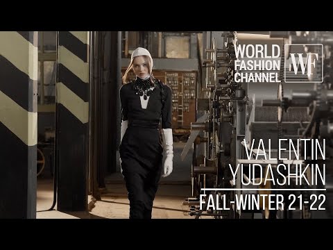 Valentin Yudashkin fall-winter 21-22 | Paris fashion week