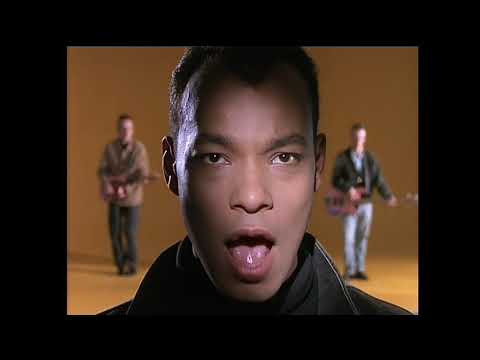 Fine Young Cannibals - She Drives Me Crazy (4k Remastered)
