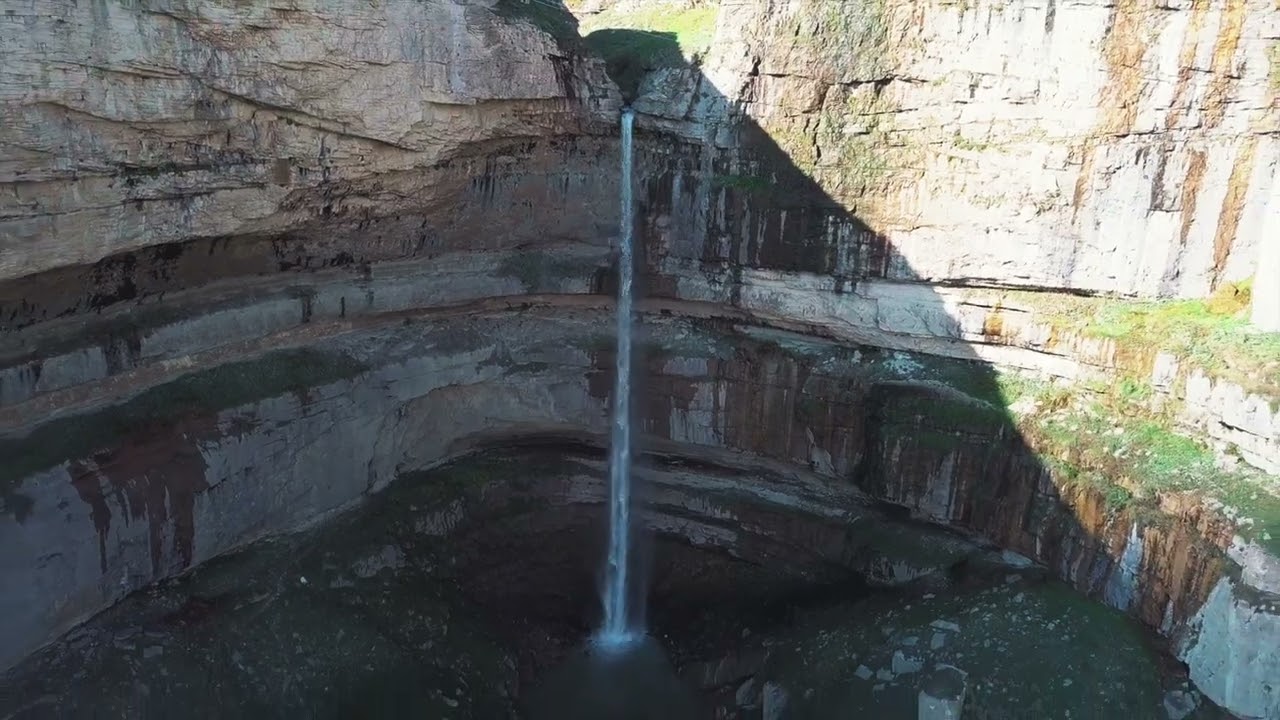 Постер видео