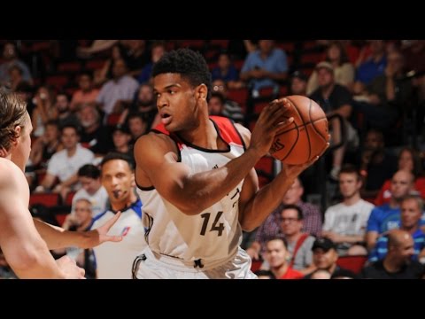 Ronald Roberts Shows Out for Raptors at NBA Summer League