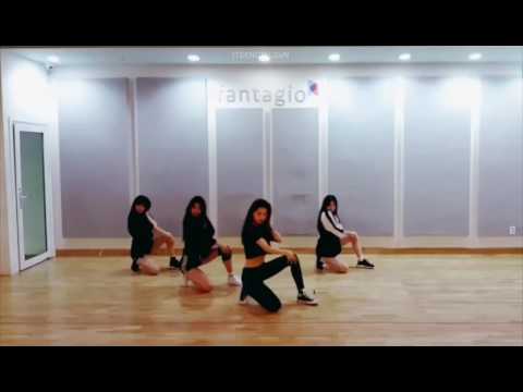 Weki Meki Dance cover (superlove by Tinashe)