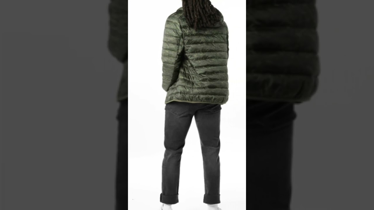 Men's Lightweight Water-Resistant Packable Hooded Puffer Jacket  || Winter Collection