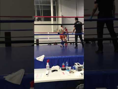 Anthony Renzo’s Muaythai fight Auburn round one