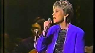 Anne Murray: Time Don&#39;t Run Out on Me &amp; You Needed Me