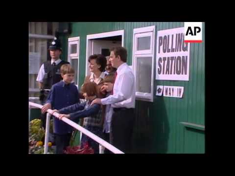 UK: PRIME MINISTER JOHN MAJOR & TONY BLAIR CAST THEIR VOTES