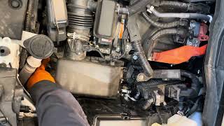 2021-2024 Toyota Sienna Engine Air Filter Inspections And Replacement Instructions