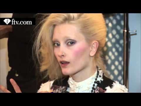 COUNTDOWN FIRST FACE PARIS FALL-WINTER 09-10