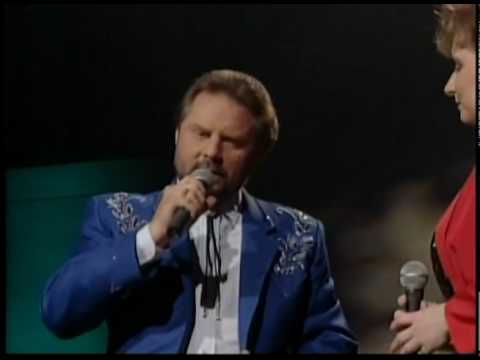 Moe Bandy - It's a Cheatin' Situation