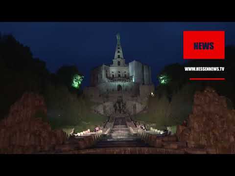 Beleuchtete Wasserspiele im Bergpark Wilhelmshöhe 03.06.2022