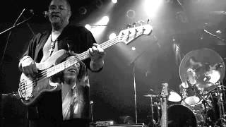 The Meters- Ain't No Use (Howlin' Wolf- Sat 5/5/12)