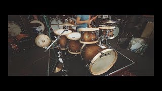 Video thumbnail for Tama SLP Studio Maple Drum Kit LMP52RTLS by Peter Lewis