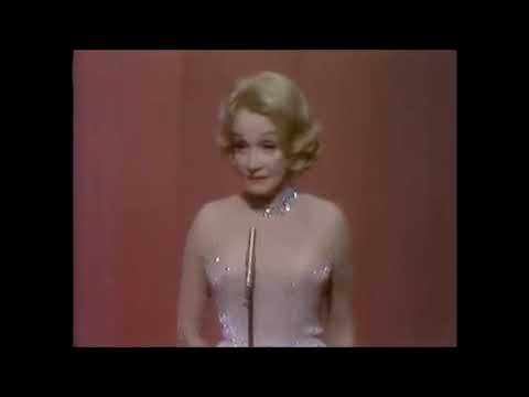 Marlène Dietrich - Where Have All The Flowers Gone - con trascrizione in italiano