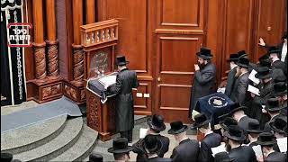 אדמו"ר סאדיגורה ספיראס האומר לאחר שובו מאנטוורפן - ניסאן 5784