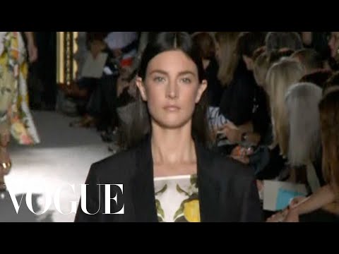 Stella McCartney Video Ready to Wear Spring 2011 Vogue Fashion Week Runway Show