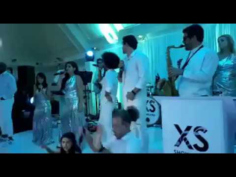 UPTOWN FUNK, XS SHOWBAND