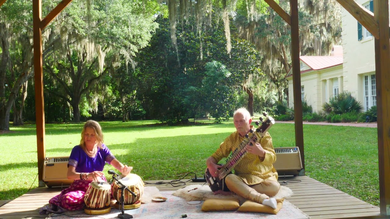 Promotional video thumbnail 5 for Strings of the Heart