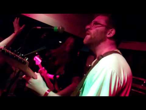 Sass Dragons - Put Your Hands On Me (live at Awesome Fest 666)