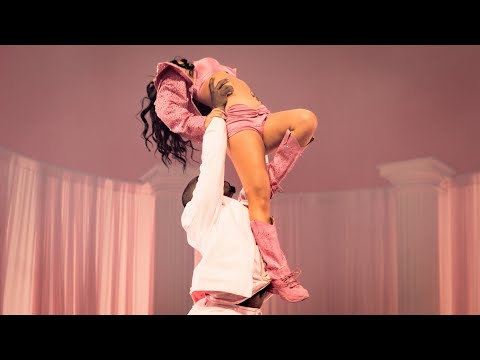 Jessie Murph - It Ain't Right - Live at Coachella 2025