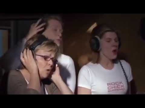 Meryl Streep - Behind The Scene: Dancing Queen | Mamma Mia! 2008