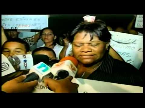 Realizan caminata en novenario de muerte de Estela Diloné