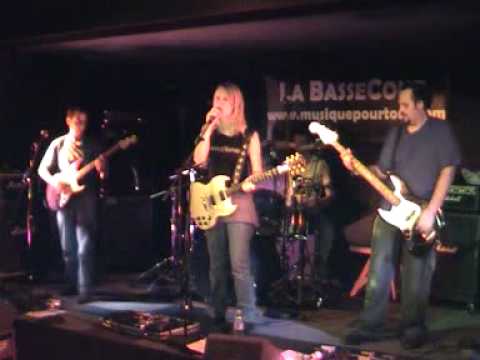 Pretty Junkie - Valentine