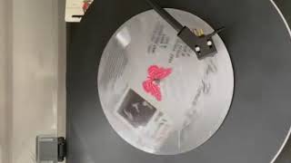 Download lagu The House Of Love Vinyl Fanatics Vol 2. B Side mp3