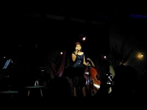 Jaclyn Victor - Saving All My Love For You (o.a. Whitney Houston)