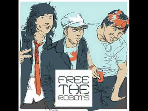 Free The Robots - Moonchild
