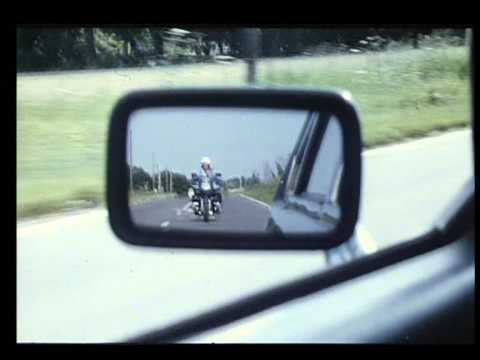 Images d'archives : Les motocyclistes de la Gendarmerie et la sécurité routière