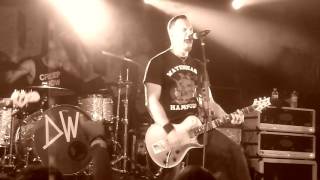 TREMONTI - Betray Me (Live In Belfast)