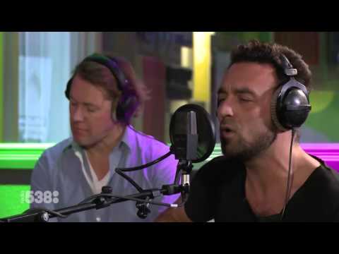 Danjil Tuhumena and Ivar -  Lean On live @ Evers Staat Op Radio 538