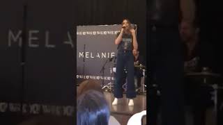 Melanie C- Dear Life e Something For the Fire Live at São Paulo