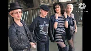 Siouxsie and the banshees - Into the light